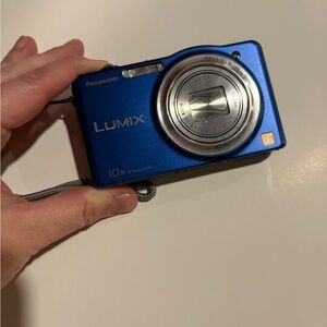 Panasonic Lumix DMC-SZ1 Digital Camera 16MP 10x Zoom Blue Digital Camera